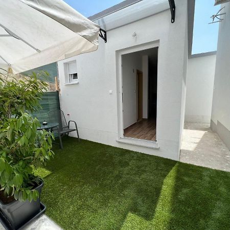 Ferienwohnung Apartman Solin 2, Parking Exterior foto